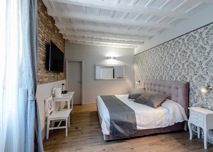 Fornarina A Trastevere By Welcome In Рим