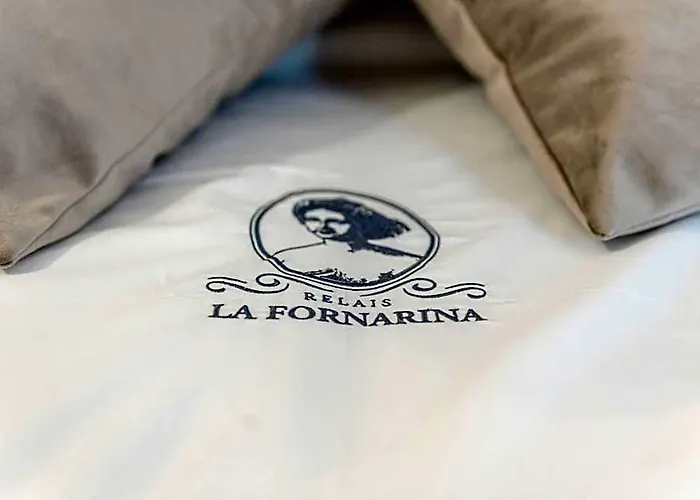 Отель типа "постель и завтрак" Fornarina A Trastevere By Welcome In